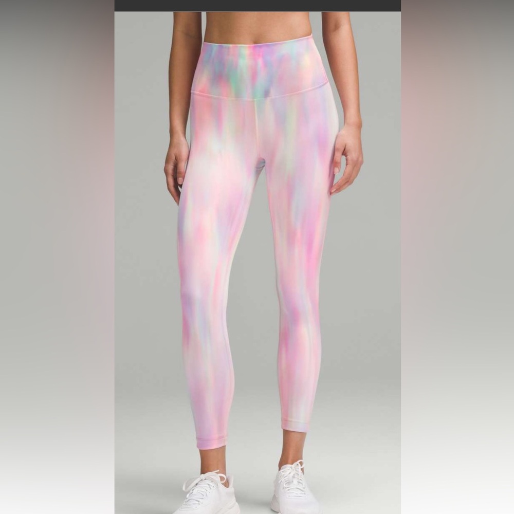 Lululemon Wunder Train leggings- Psychedelic Wash Multi